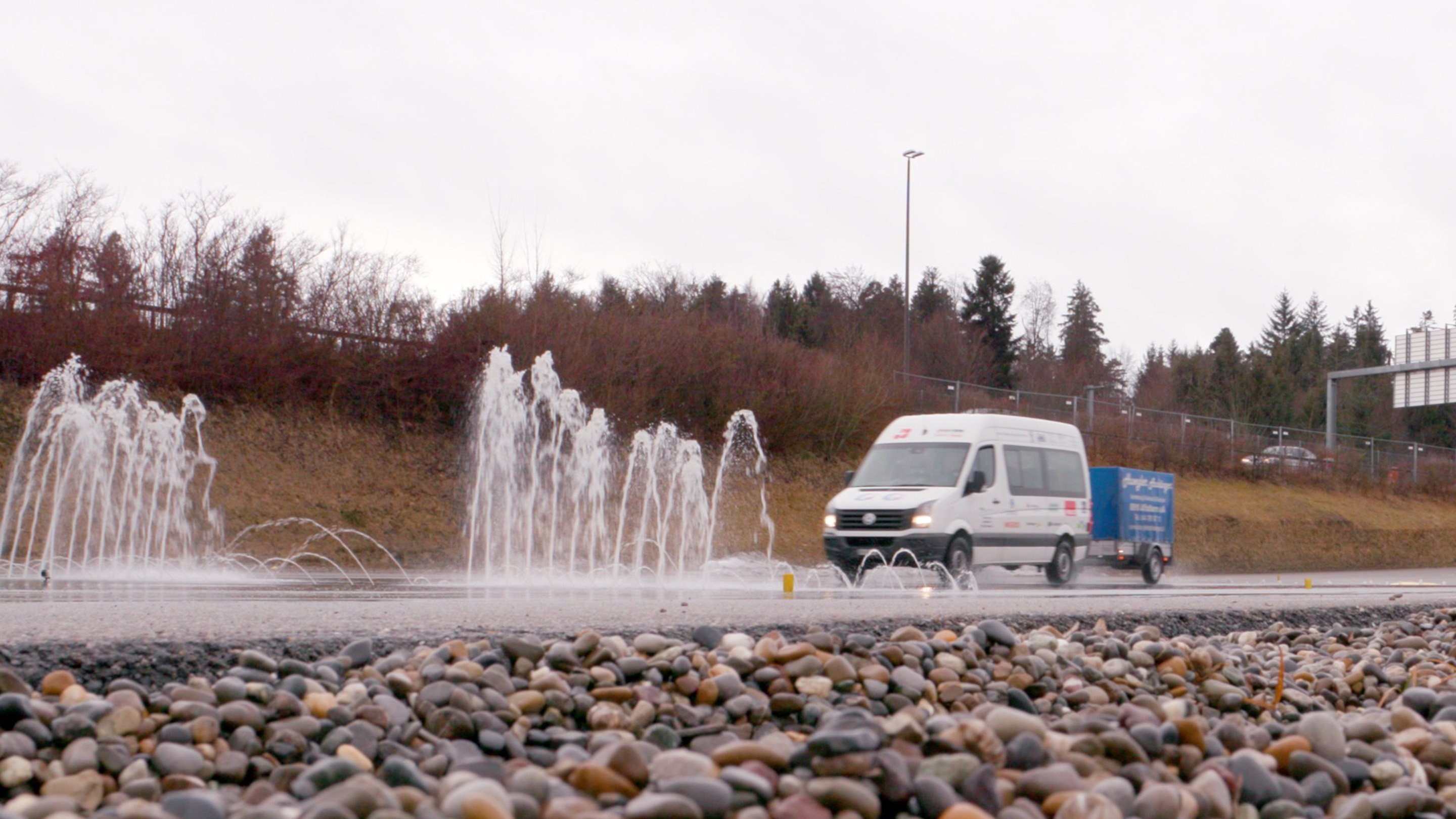 Fahrsicherheitstraining Still 02.jpg Fahrsicherheitstraining Still 02.jpg